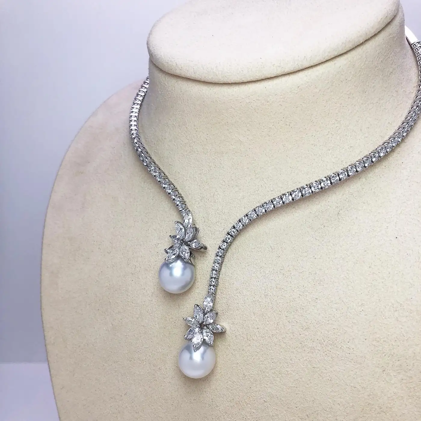 Platinum-Spring-Wire-Necklace-with-Diamonds-and-Twin-South-Sea-Pearl-Drops-1.webp
