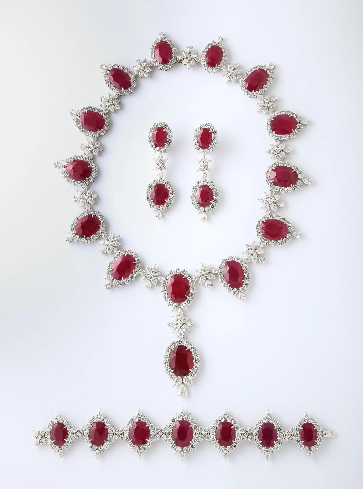 Ruby-and-Diamond-Necklace-For-Sale-1.webp