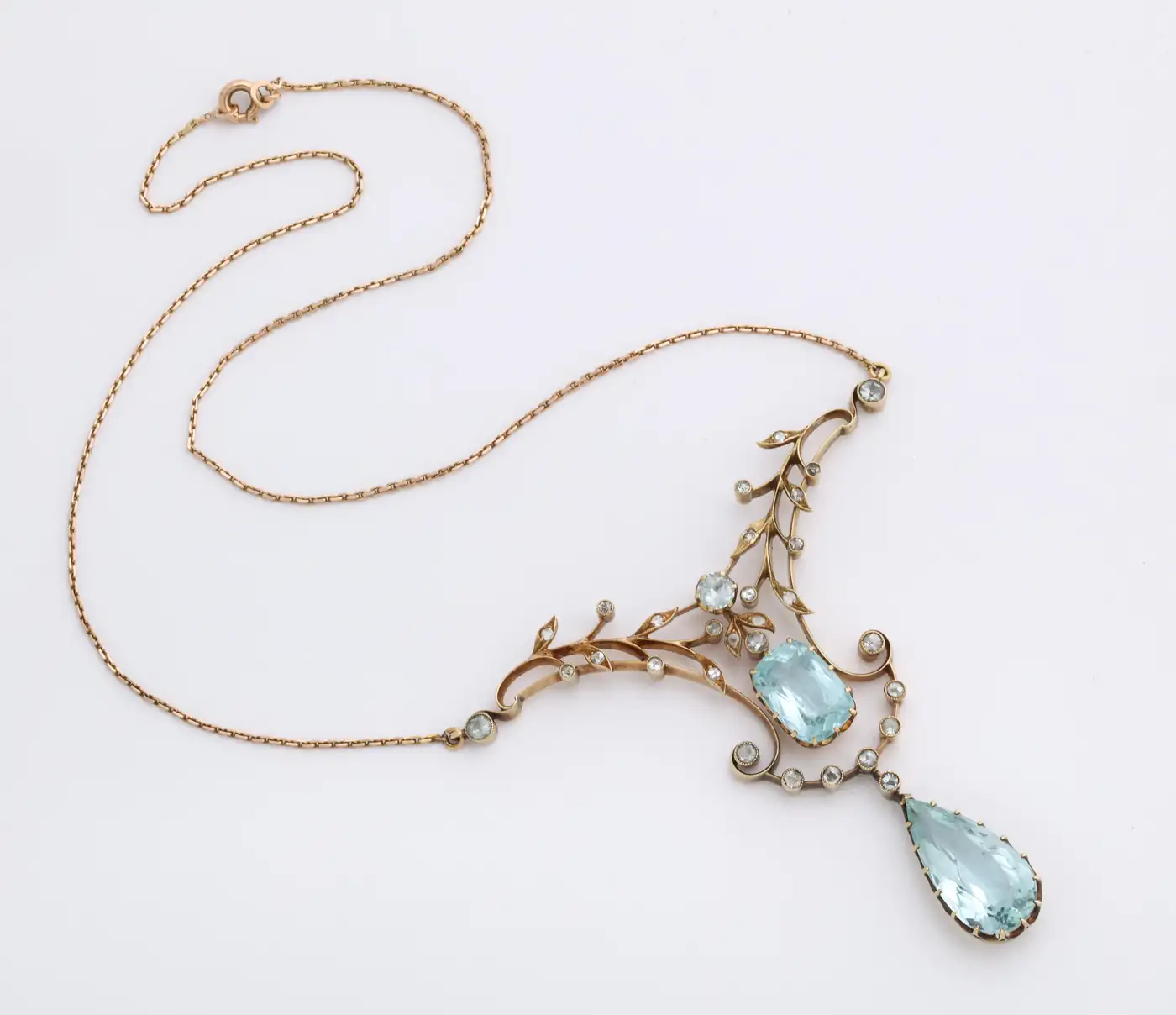 Russian-Art-Nouveau-Aquamarine-Necklace-and-Ring-St.-Petersburg-c.-1910-2.webp