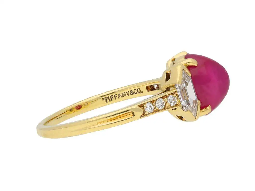 Star-Ruby-Diamond-Gold-Ring-Tiffany-Co-6.webp