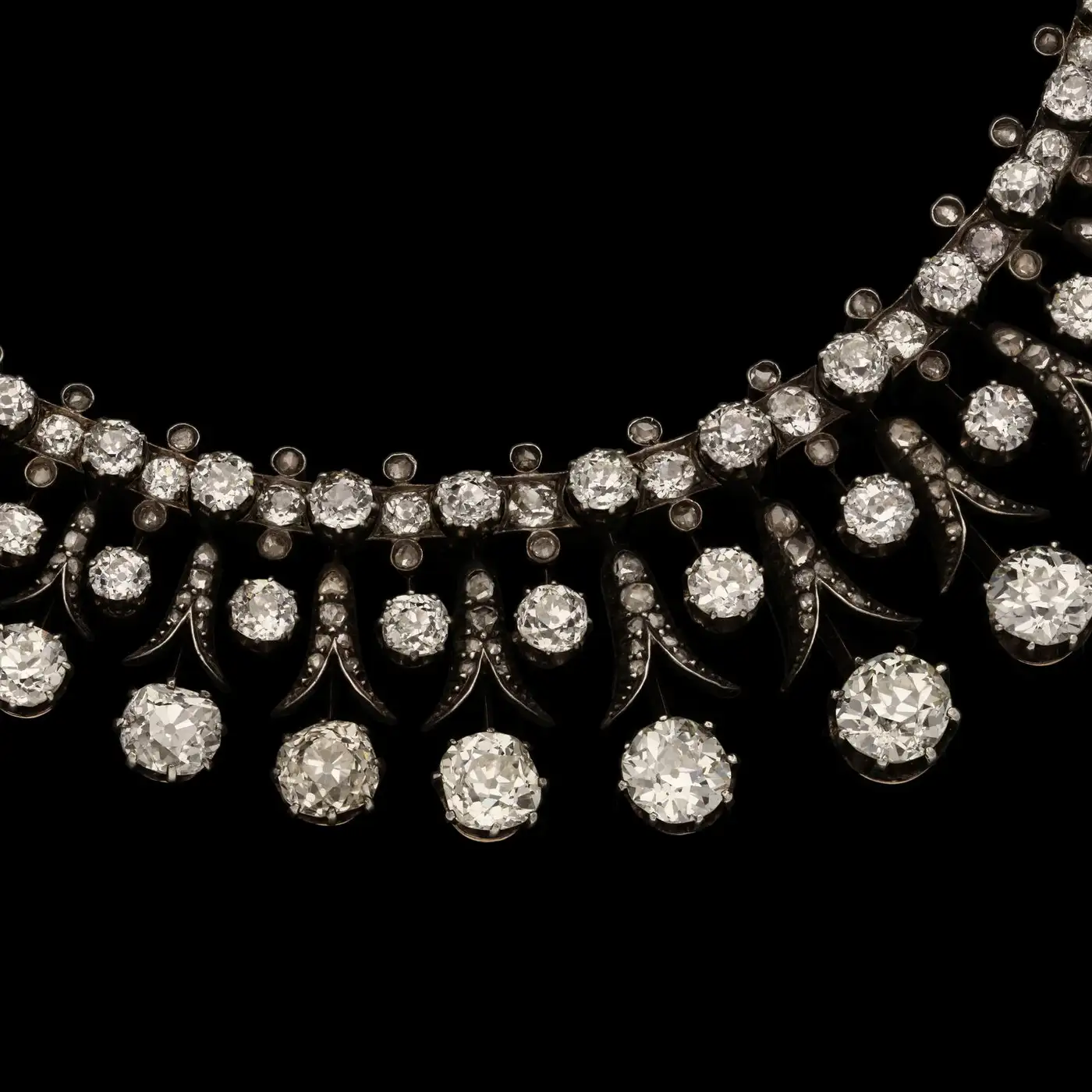 Stunning-Victorian-Old-Cut-Diamond-Fringe-Tiara-Convertible-to-Necklace-Bracelet-4.webp