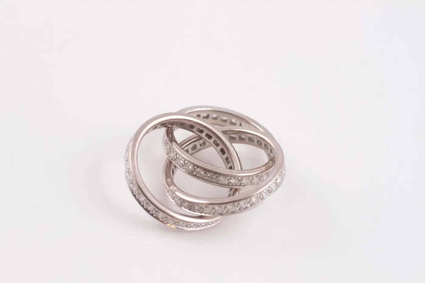 Trinity-de-Cartier-Diamond-Ring-For-Sale-3.webp