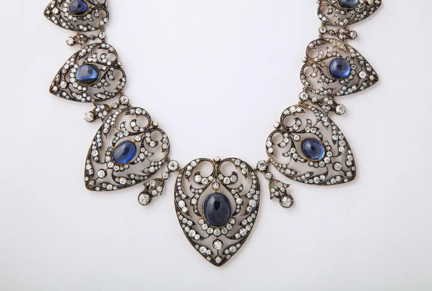 Victorian-Sapphire-and-Diamond-Necklace-7.webp