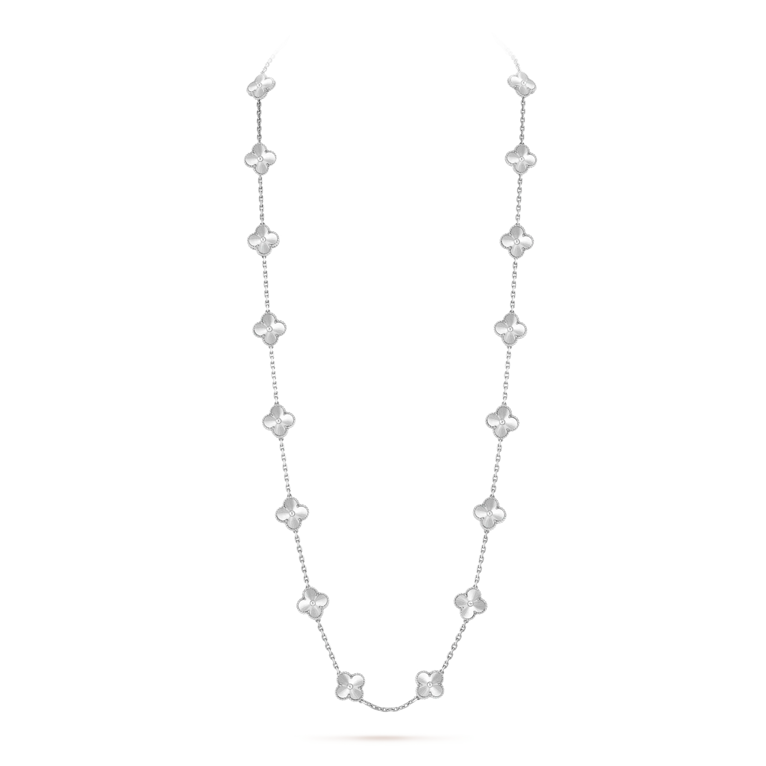 Vintage-Alhambra-long-necklace-20-motifs-6-scaled-1.webp