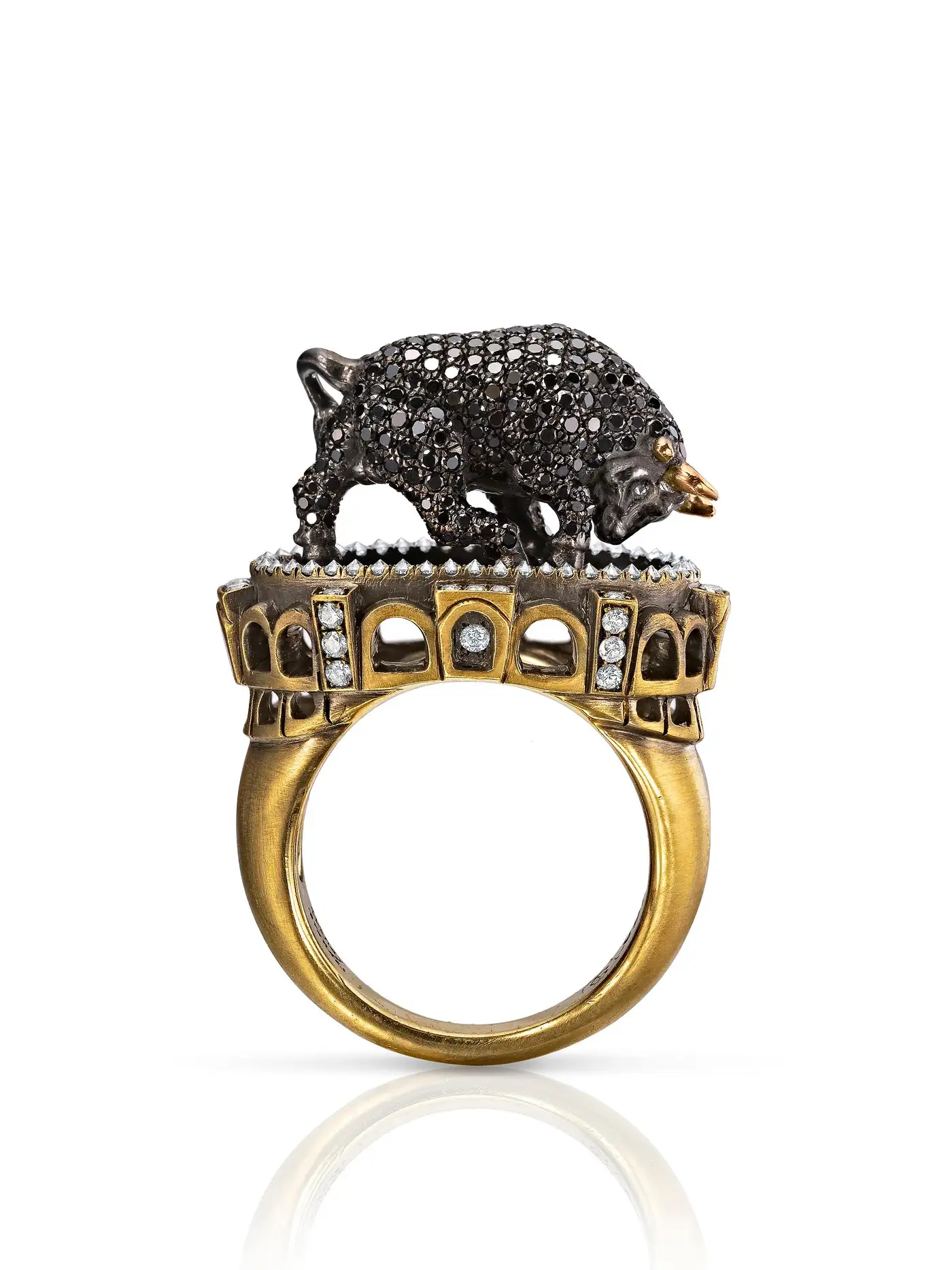 Wendy-Brandes-7-Ring-Diamond-and-Coloured-Gemstone-Animal-Design-Collection-12.webp