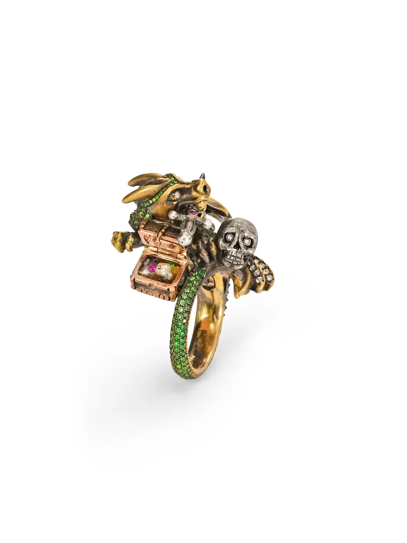 Wendy-Brandes-7-Ring-Diamond-and-Coloured-Gemstone-Animal-Design-Collection-3.webp