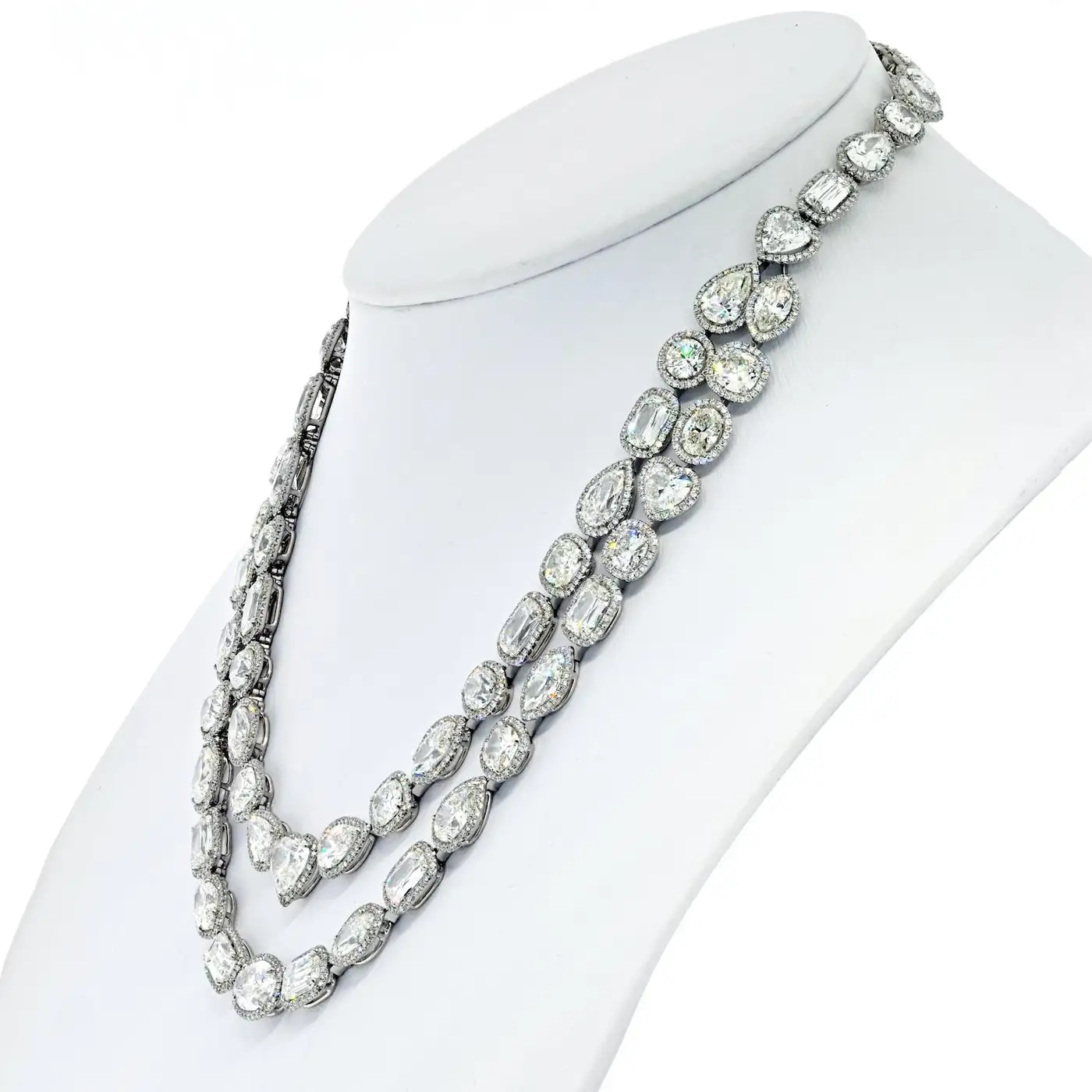 William-Goldberg-63-Carat-Spectacular-Diamond-Infinity-Necklace-3.webp
