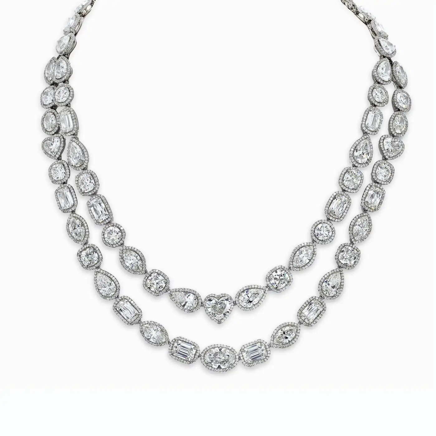 William-Goldberg-63-Carat-Spectacular-Diamond-Infinity-Necklace-4.webp