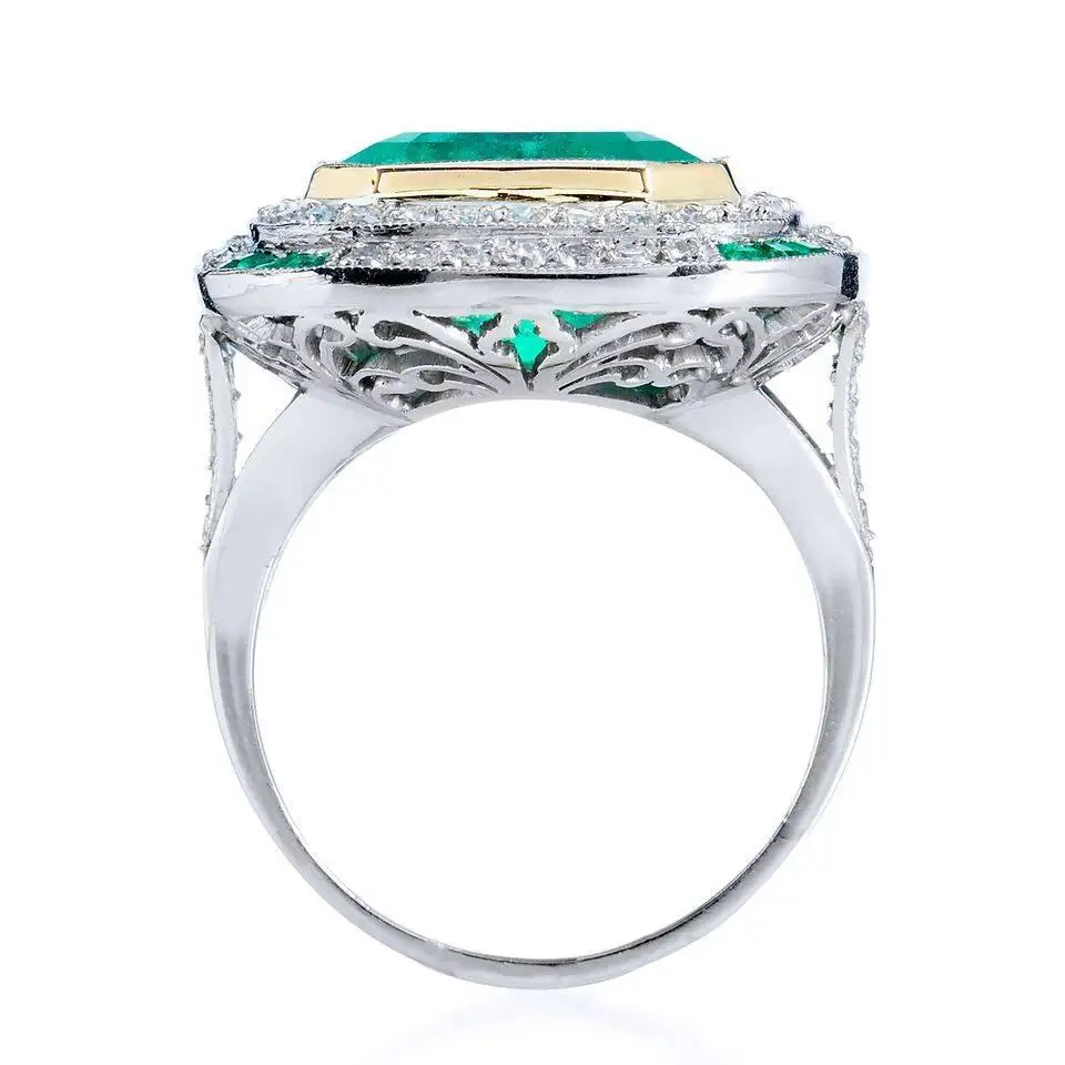 rt-Deco-Inspired-7.44-Carat-Colombian-Emerald-18-kt-White-Gold-Platinum-Ring-7-4.webp