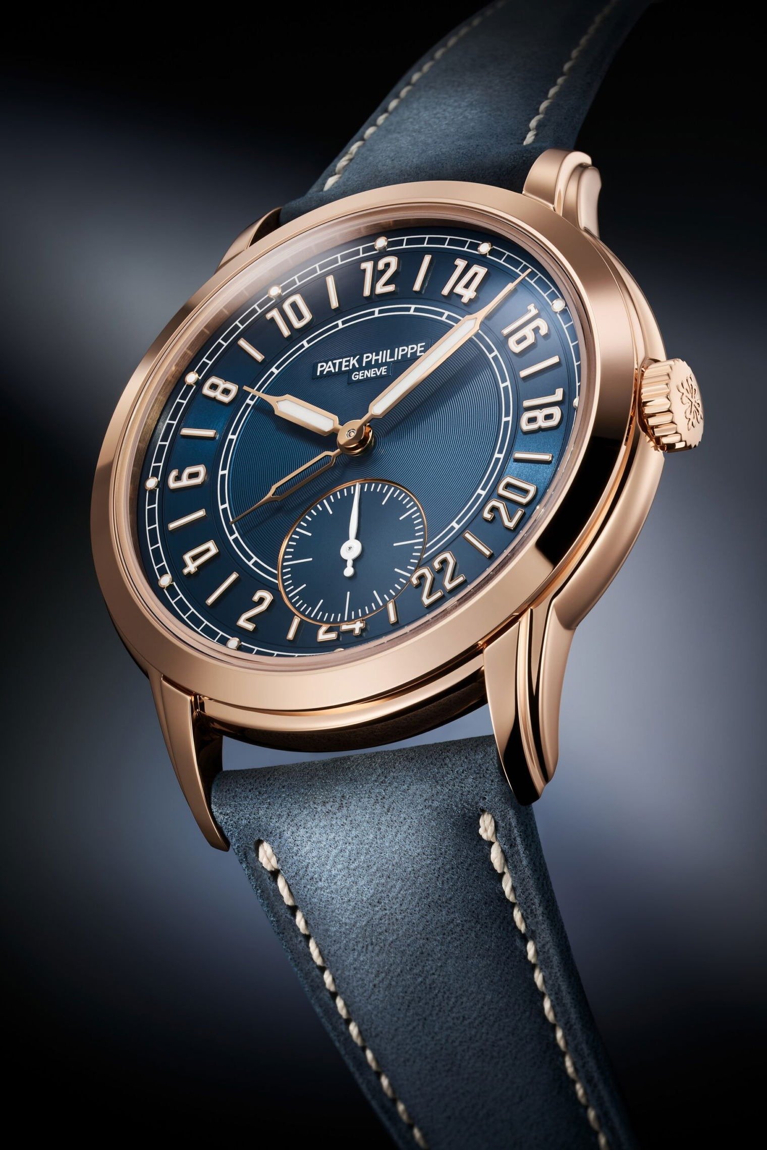 patek-philippe-calatrava-travel-10.jpg