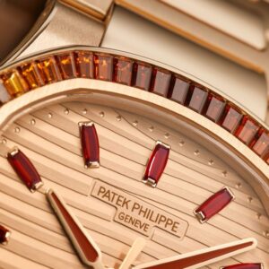 Buy Patek Philippe 7118/1300R-001 Nautilus Ladies Rose Gold Gemset Bezel